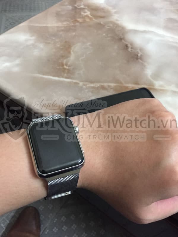 hinh anh deo apple watch gen 1 thep thuc te tai trum iwatch - Apple Watch Gen 1 42mm Thép (GPS) - Like new 99%