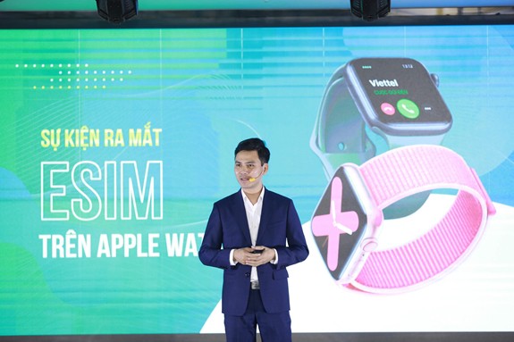 ong nguyen trong tinh pho tong giam doc viettel telecom phat bieu tai le ra mat - Viettel chính thức ra mắt eSim Viettel trên Apple Watch