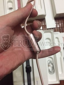 series 2 cu bao dep bao test thoai mai 225x300 - Bộ sưu tập hình ảnh đồng hồ Apple Watch Series 2 đẹp nhất